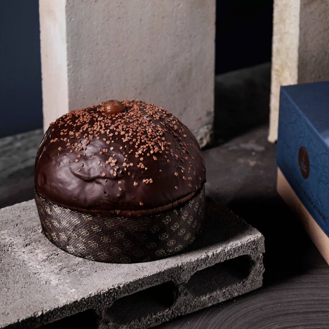 Panettone marron glace y chocolate Gianduia Fiasconaro en perspectiva
