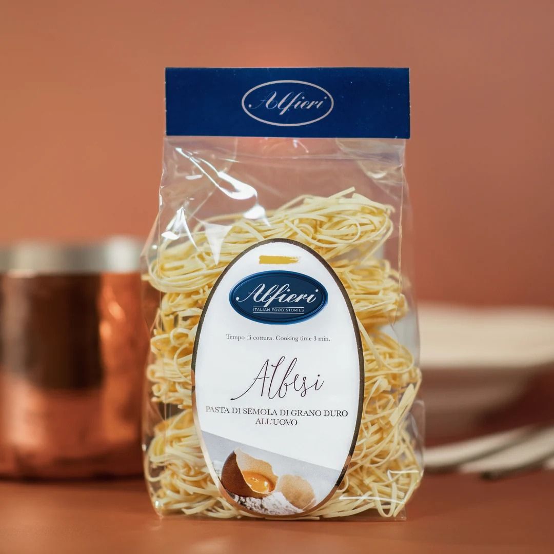 Paquete de 500g de nidos de pasta Albesi al huevo Alfieri.