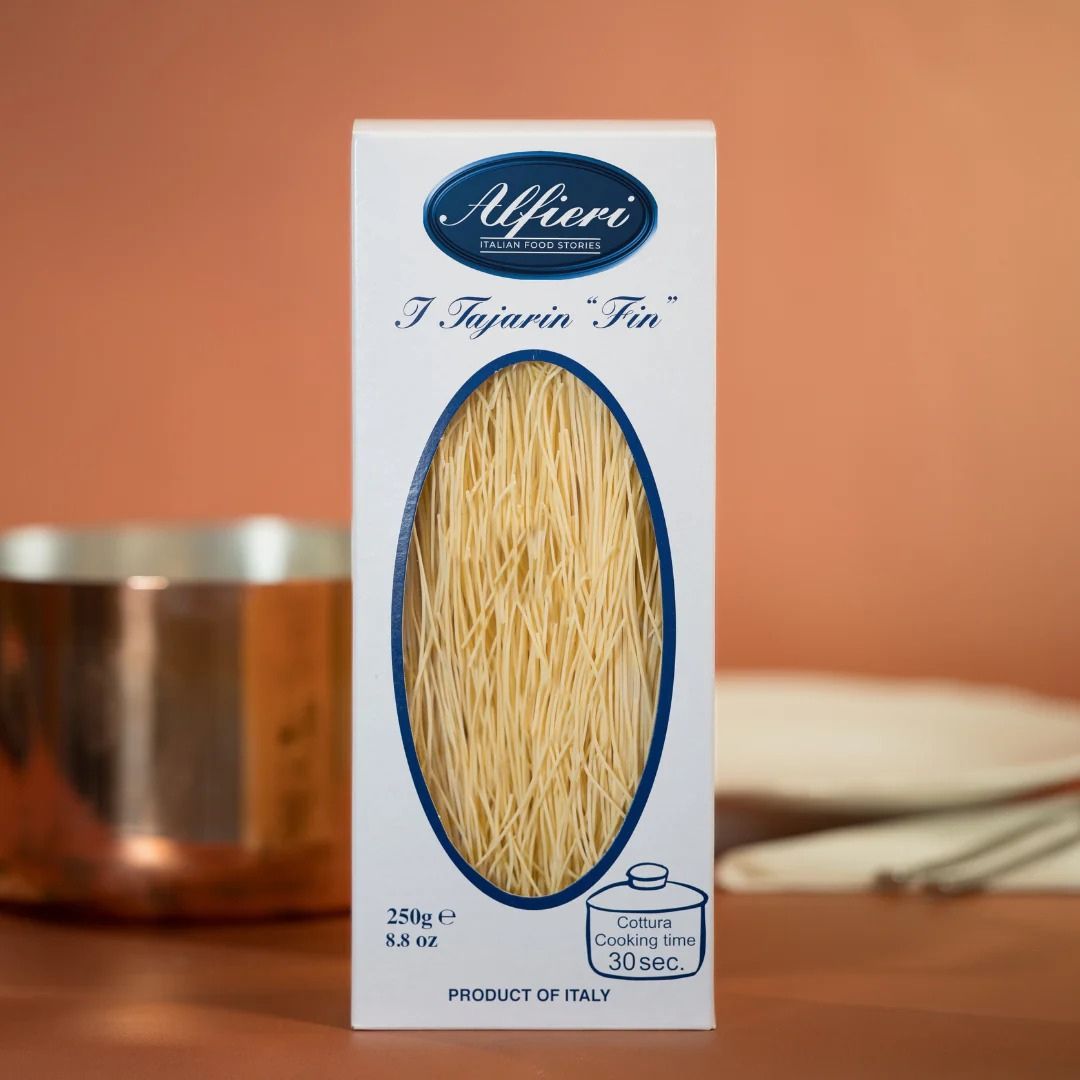 Caja de lujo con pasta Tajarin Finíssima Alfieri 250g.