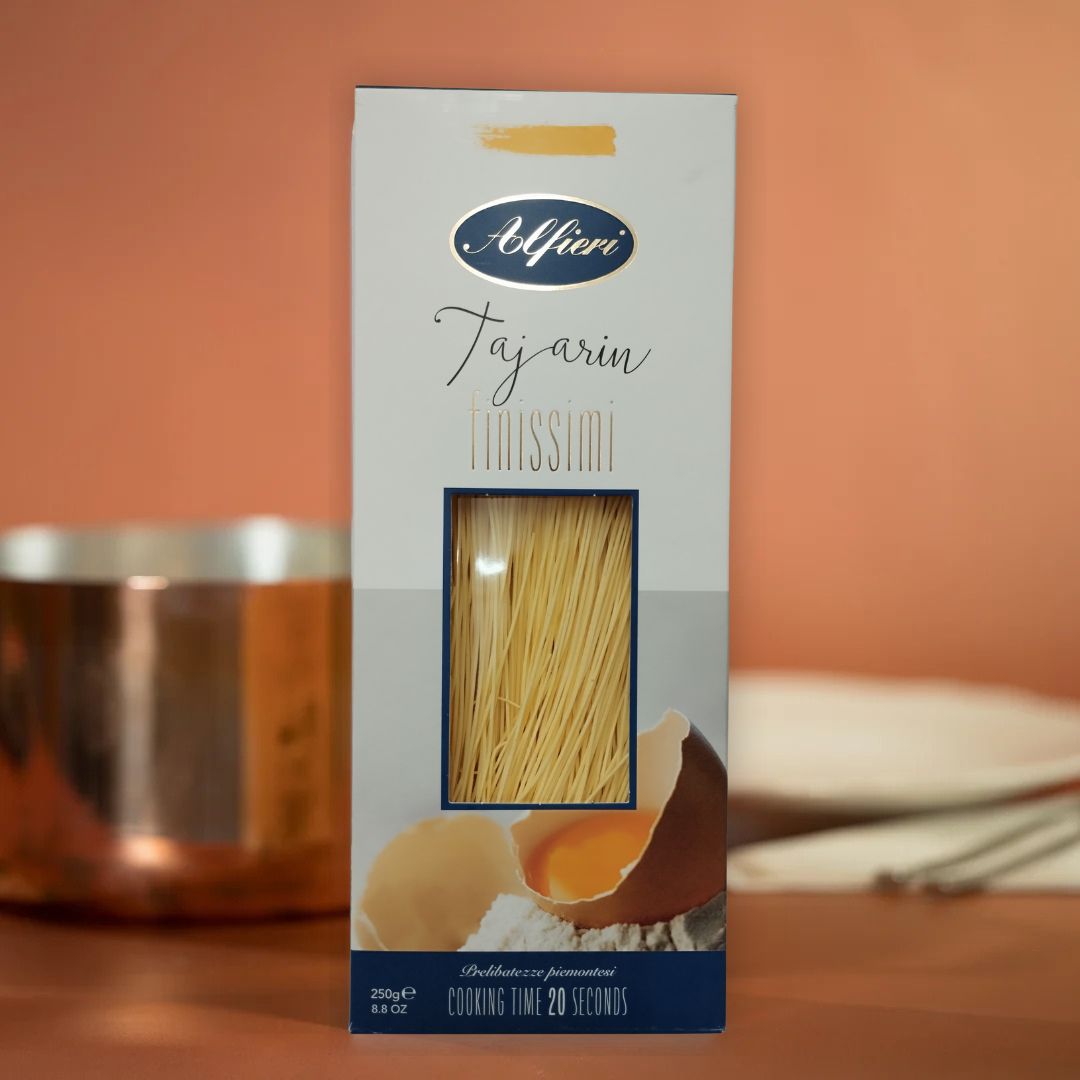 Caja de lujo con pasta Tajarin Finíssima Alfieri 250g.