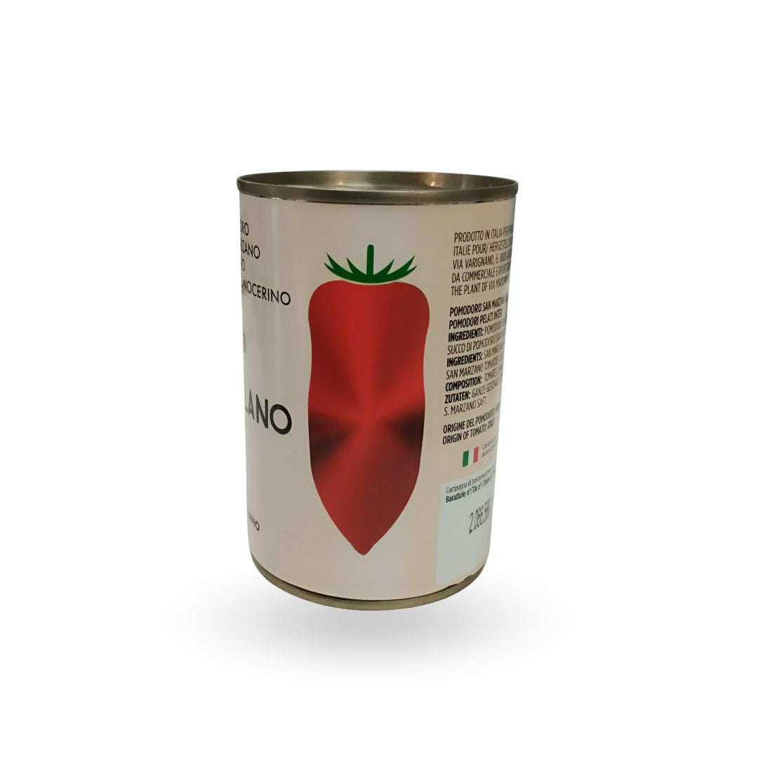 Lata de Tomate Pelado San Marzano DOP Nolano de 400g, cultivado en el Agro Sarnese-Nocerino de Napoles, producto 100% italiano con sello de autenticidad.